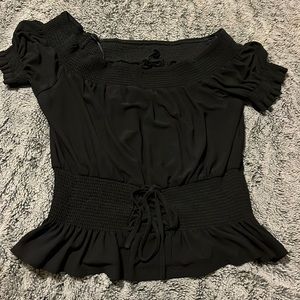 Black top size large